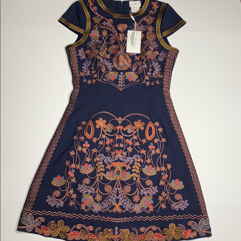 Foxiedox embroidered Hadiya fit and flare dress - Picture 3 of 14
